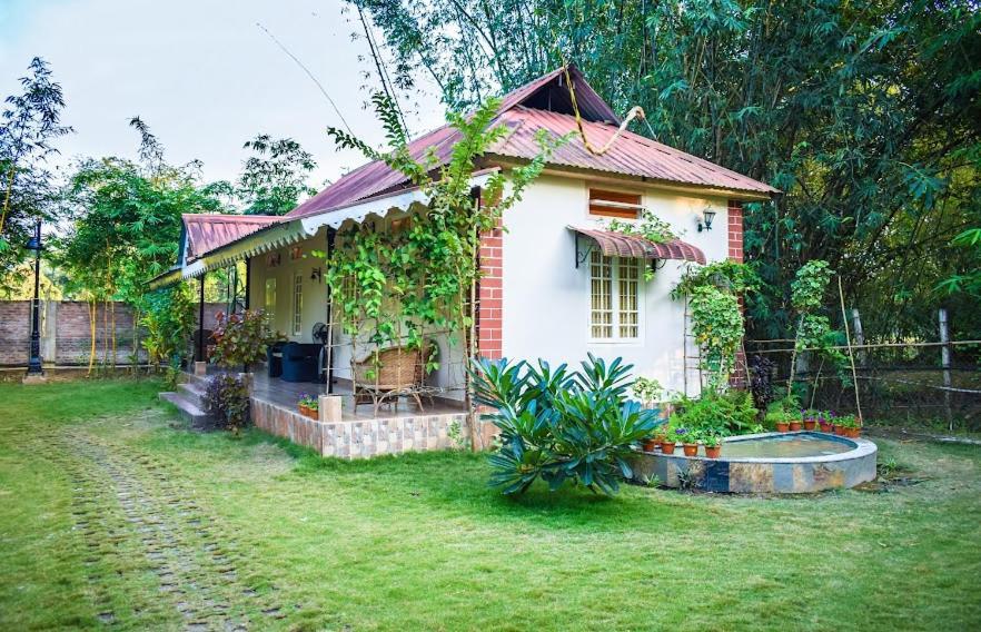Bougainvillea Retreat & Spa Kaharpara Exterior photo